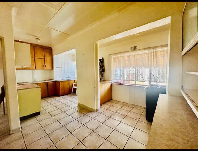 3 BEDROOM HOUSE FOR SALE IN VANDERBIJLPARK CE 1